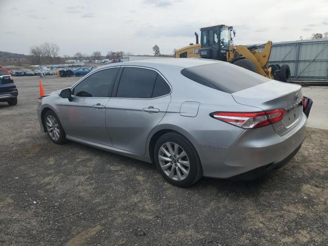  TOYOTA CAMRY 2018 Сріблястий