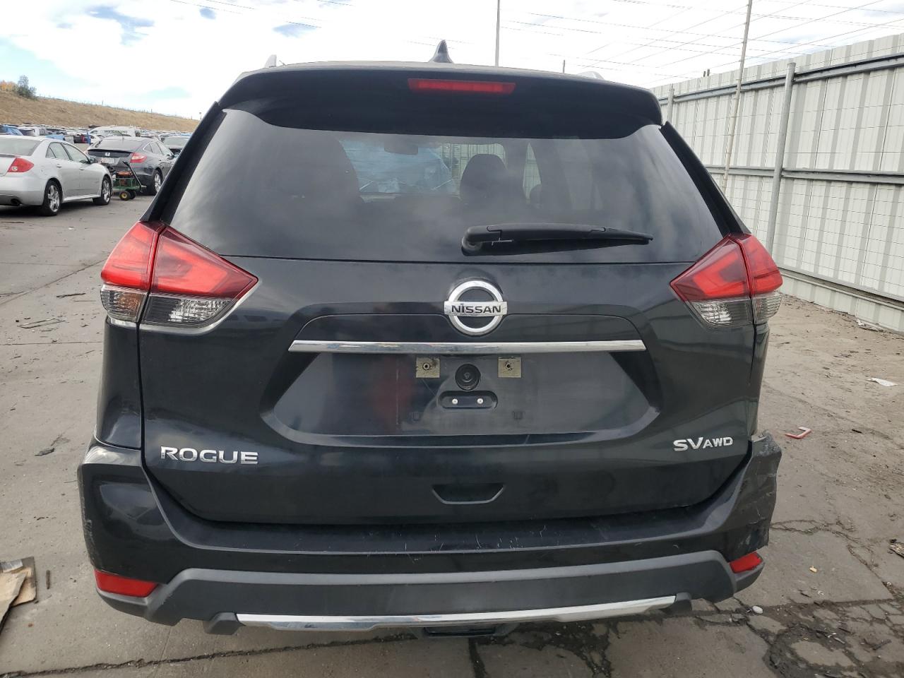 2017 Nissan Rogue S VIN: KNMAT2MV0HP511790 Lot: 77495754