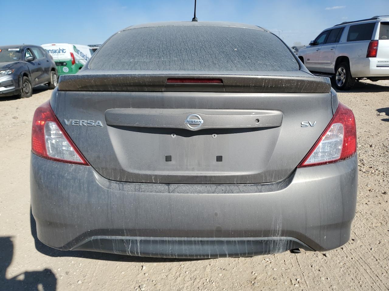 2017 Nissan Versa - Image 6