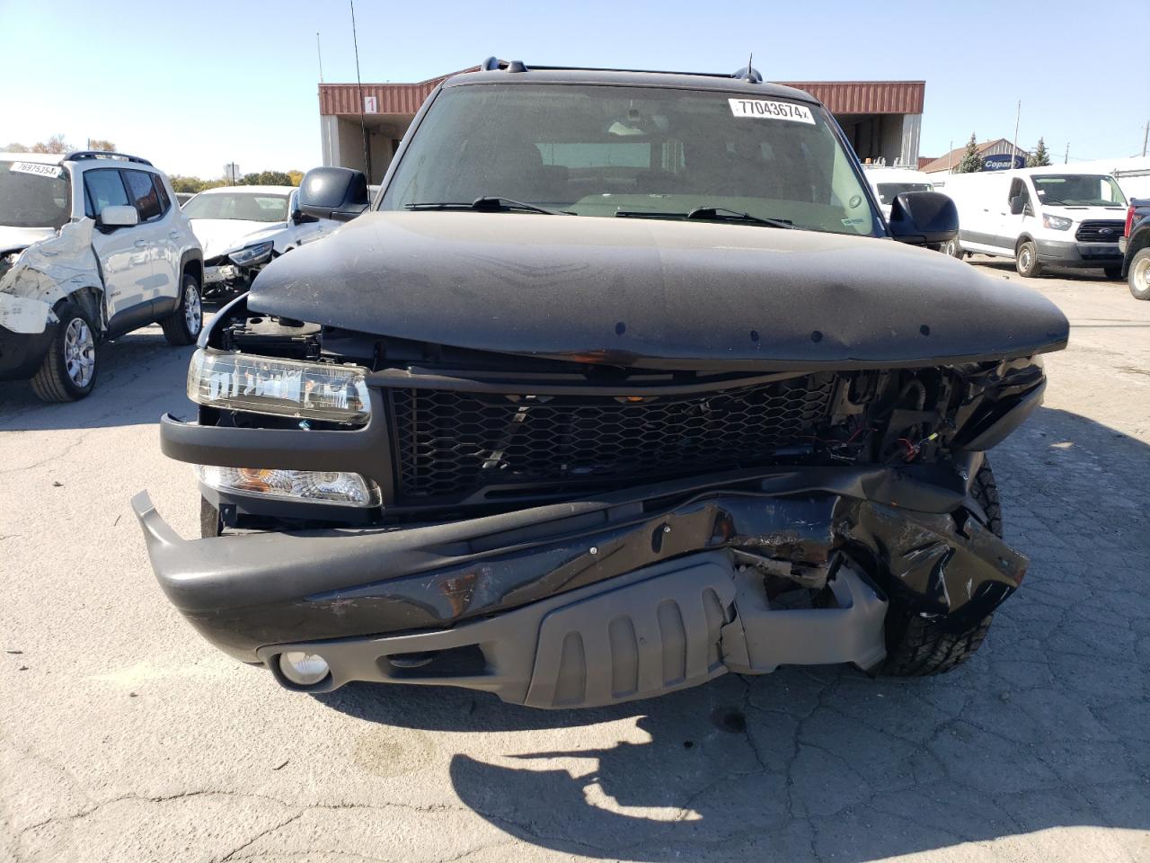 2005 Chevrolet Tahoe - Image 5
