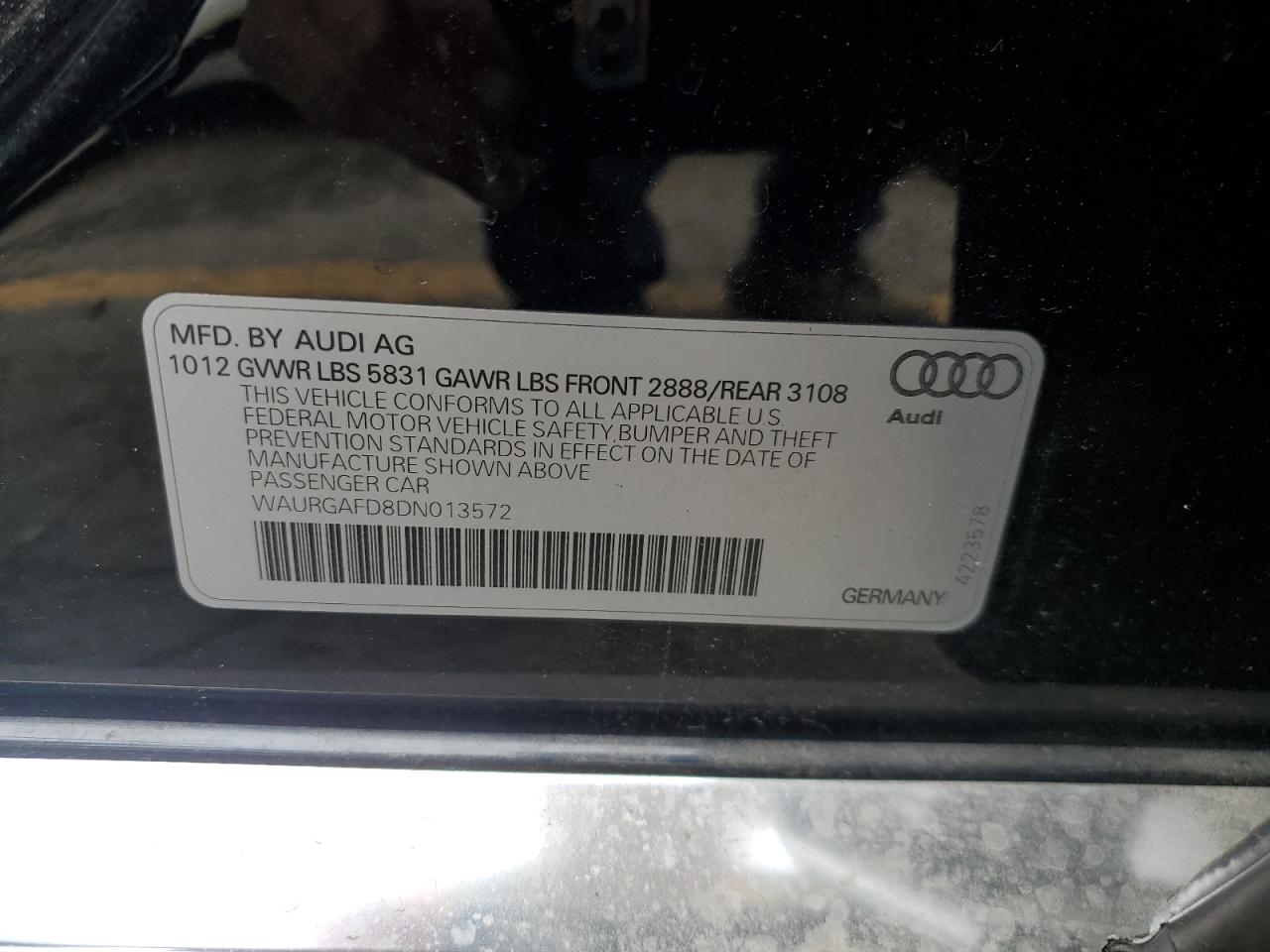 2013 Audi A8 L Quattro VIN: WAURGAFD8DN013572 Lot: 76562104