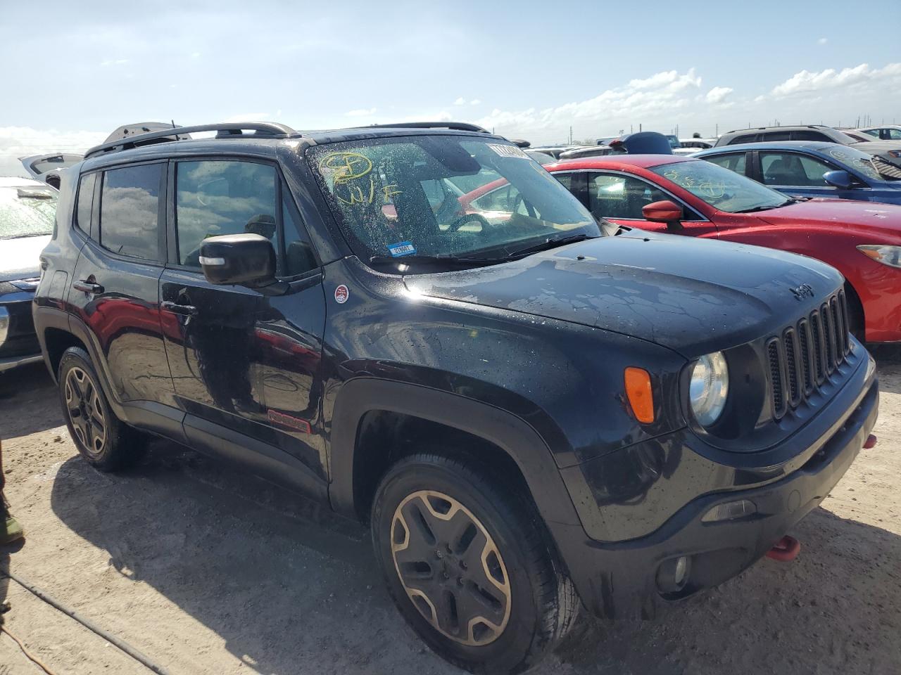 VIN ZACCJBCT2FPC14017 2015 JEEP RENEGADE no.4