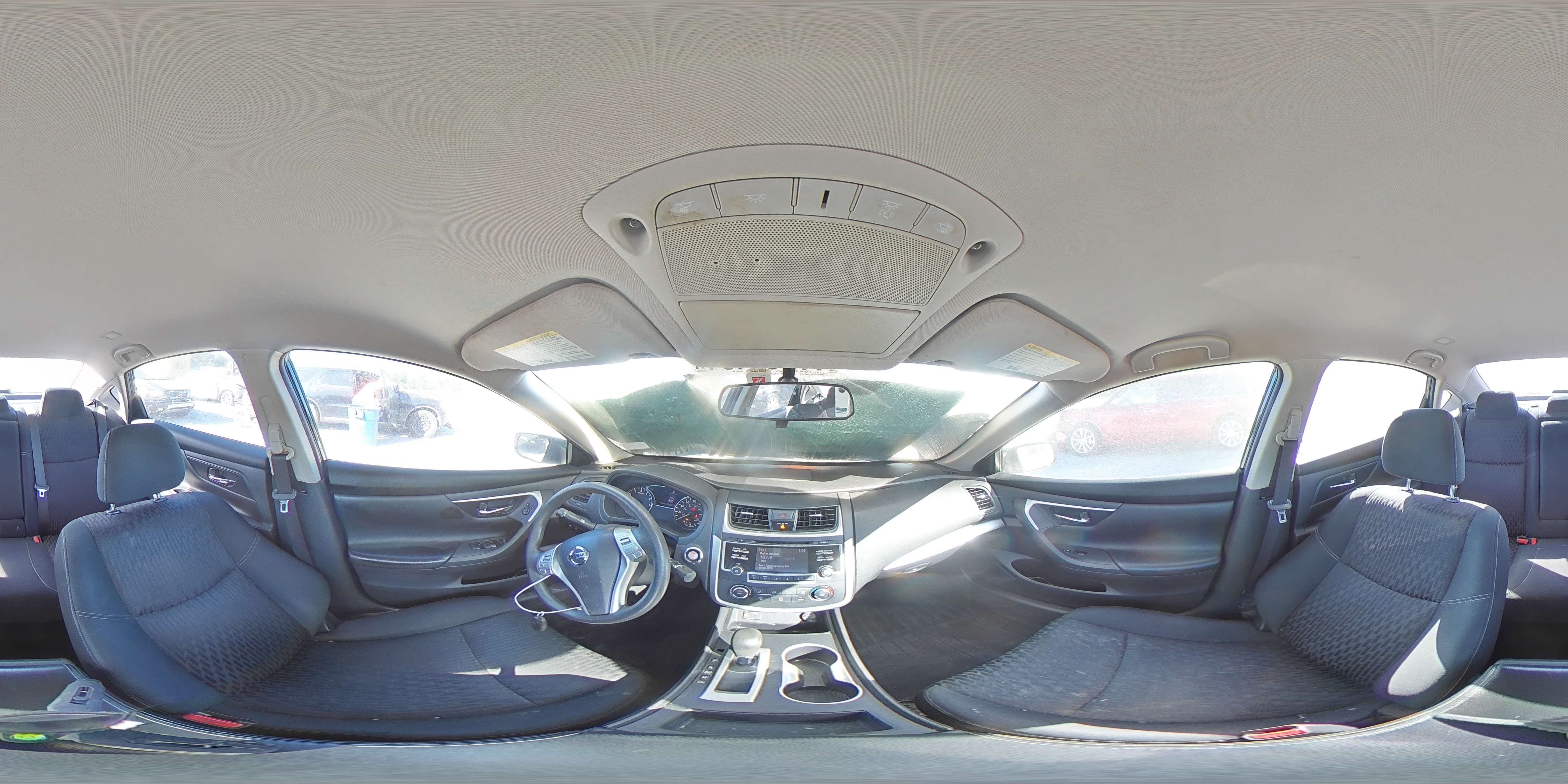 2018 Nissan Altima - Image 14