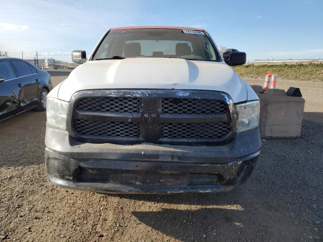 Pickups RAM 1500 2015 Biały