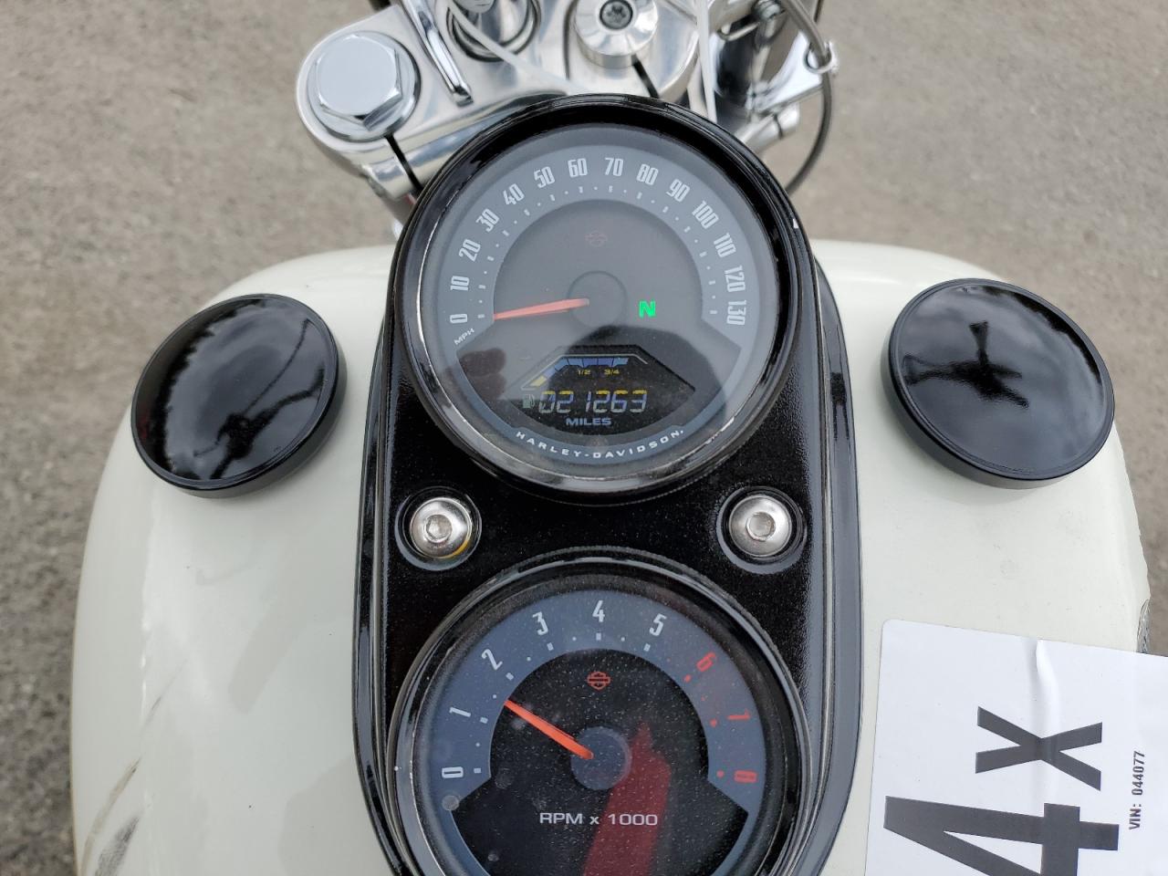 2018 Harley-Davidson Fxlr Low Rider VIN: 1HD1YNJ10JC044077 Lot: 75861734