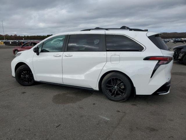  TOYOTA SIENNA 2022 Білий