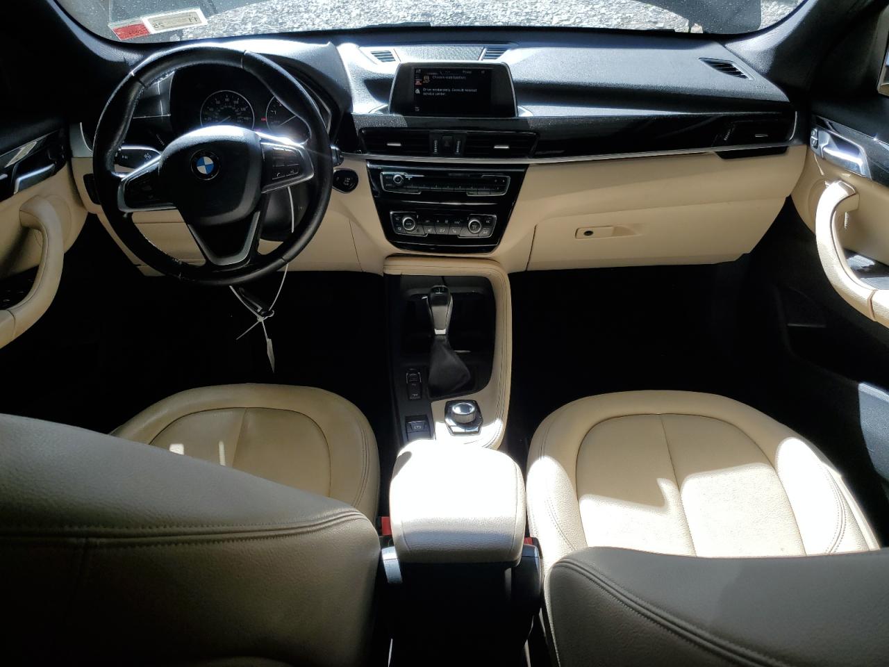 2017 BMW X1 - Image 8