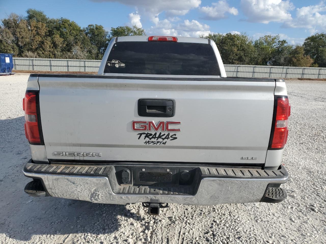 2015 GMC Sierra - Image 6