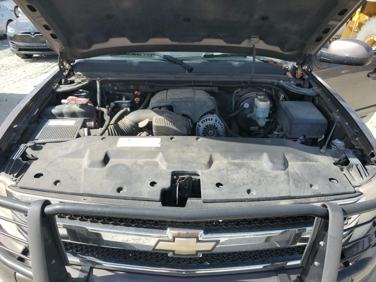 2007 Chevrolet Silverado - Image 11