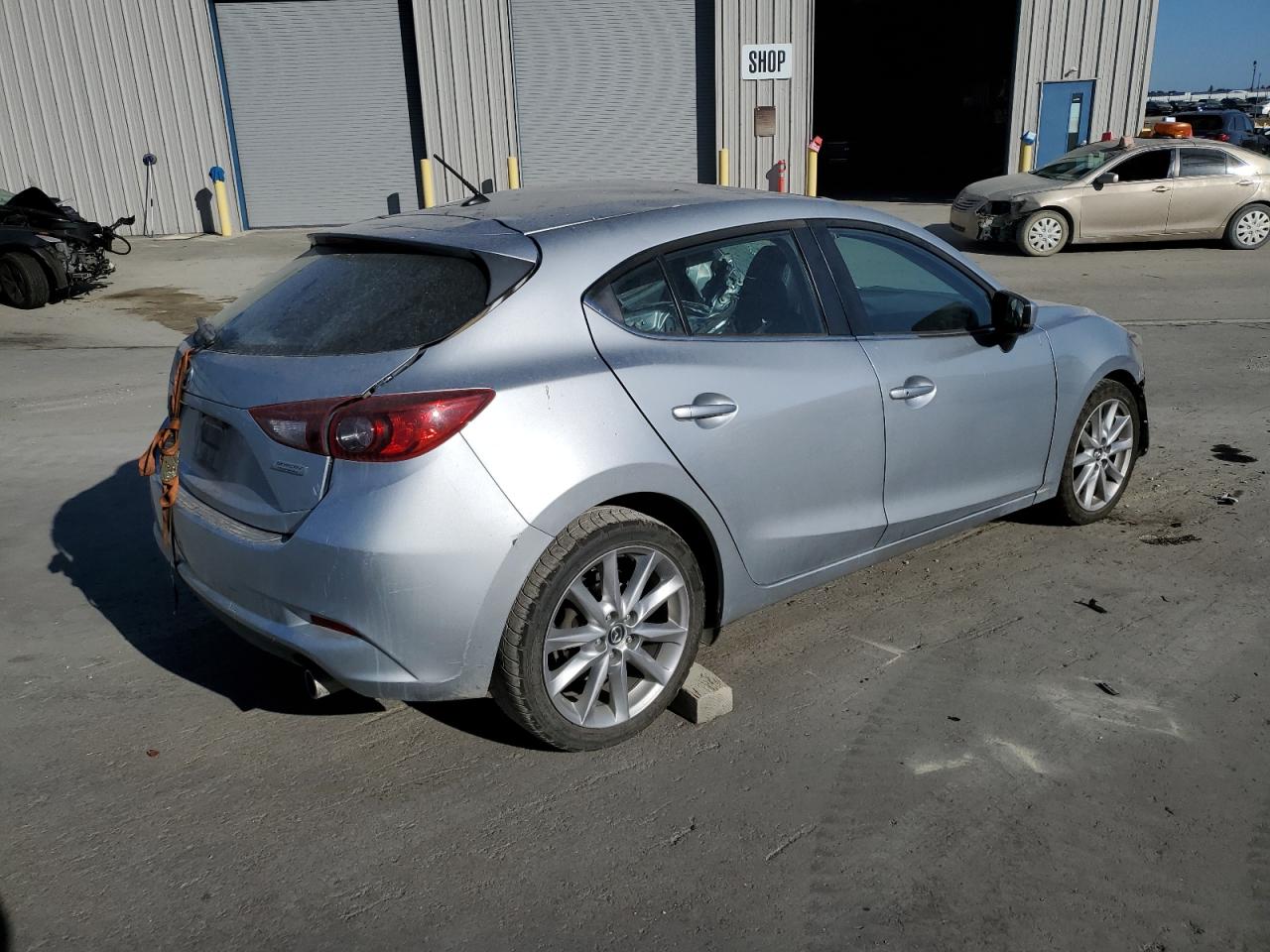 2017 Mazda 3 - Image 3
