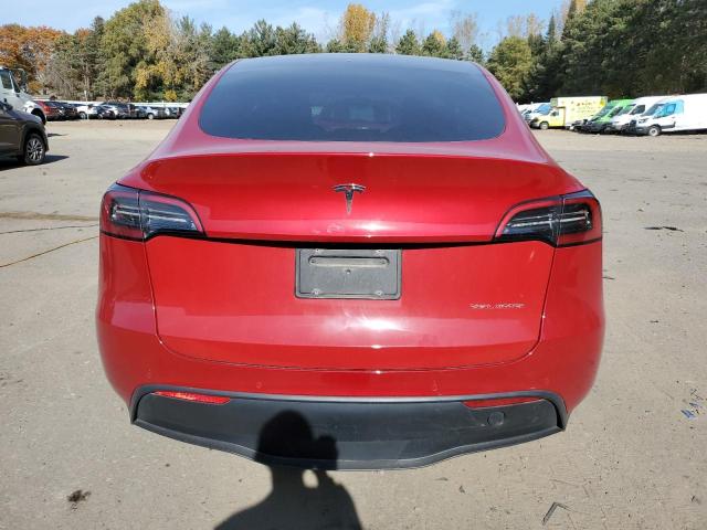  TESLA MODEL Y 2021 Красный