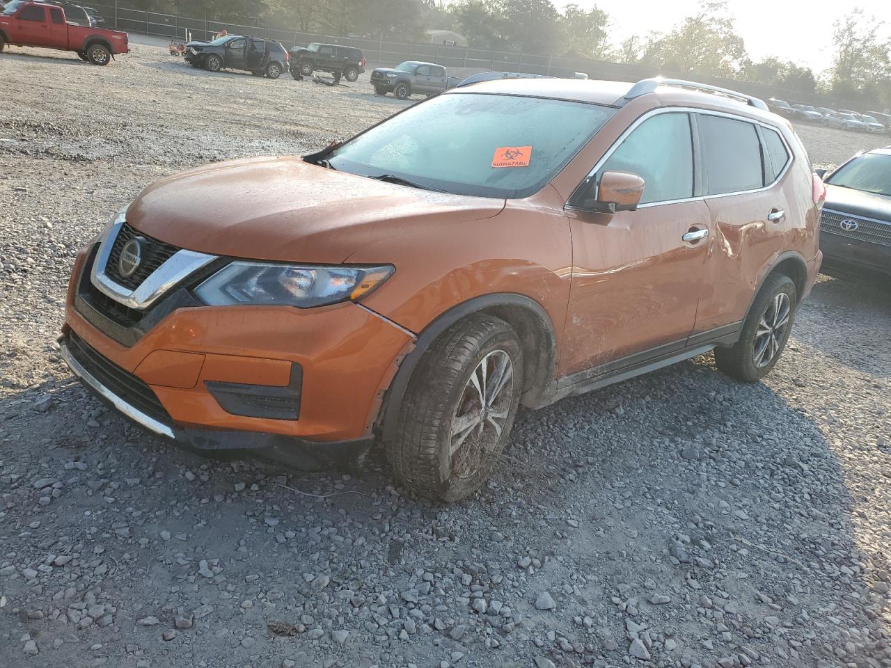 5N1AT2MTXKC749848 2019 NISSAN ROGUE - Image 1