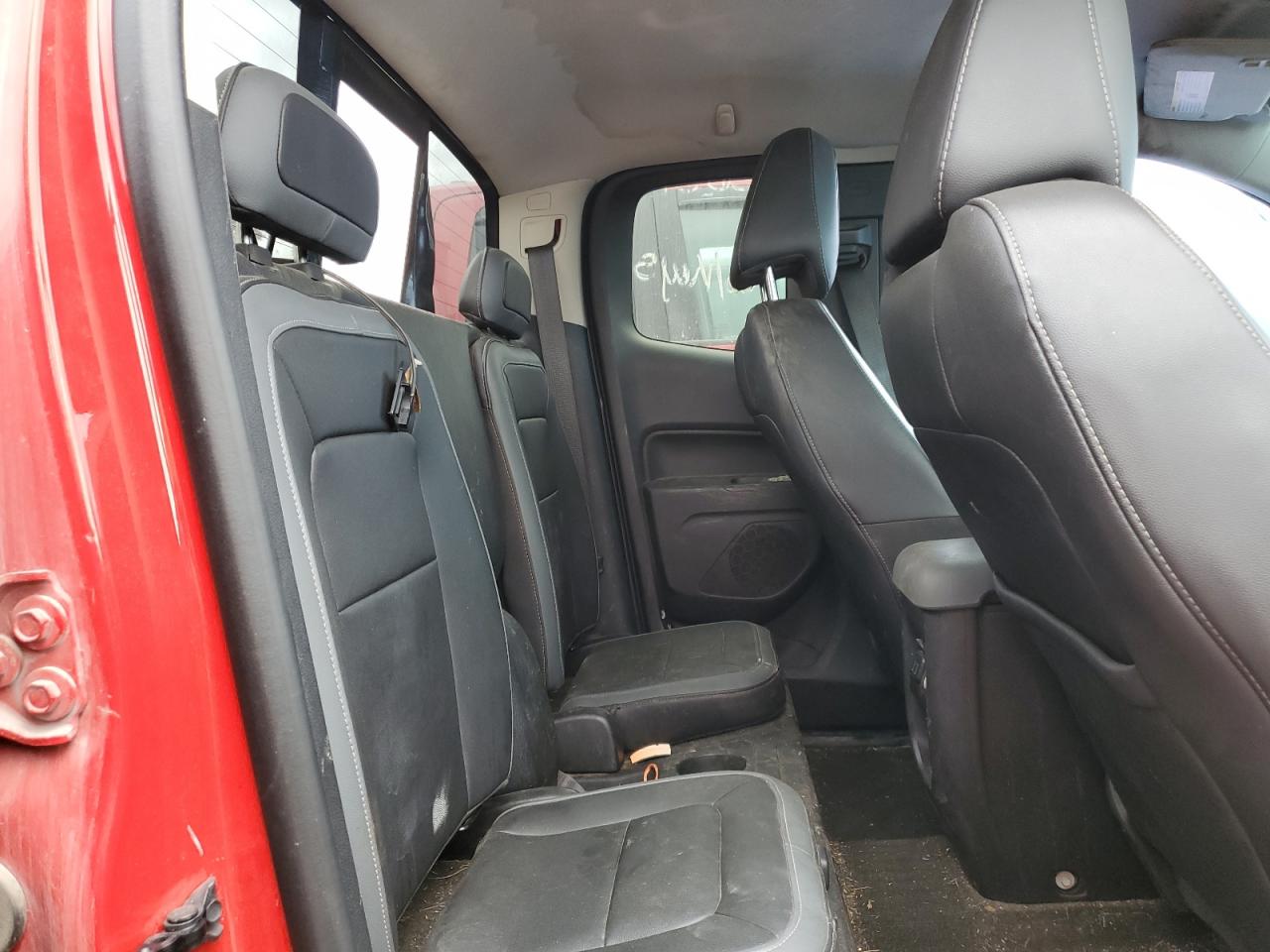 2016 Chevrolet Colorado - Image 10