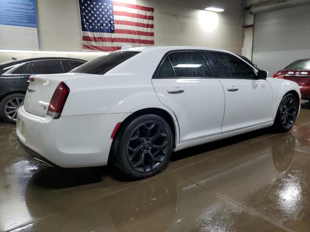  CHRYSLER 300 2019 Biały