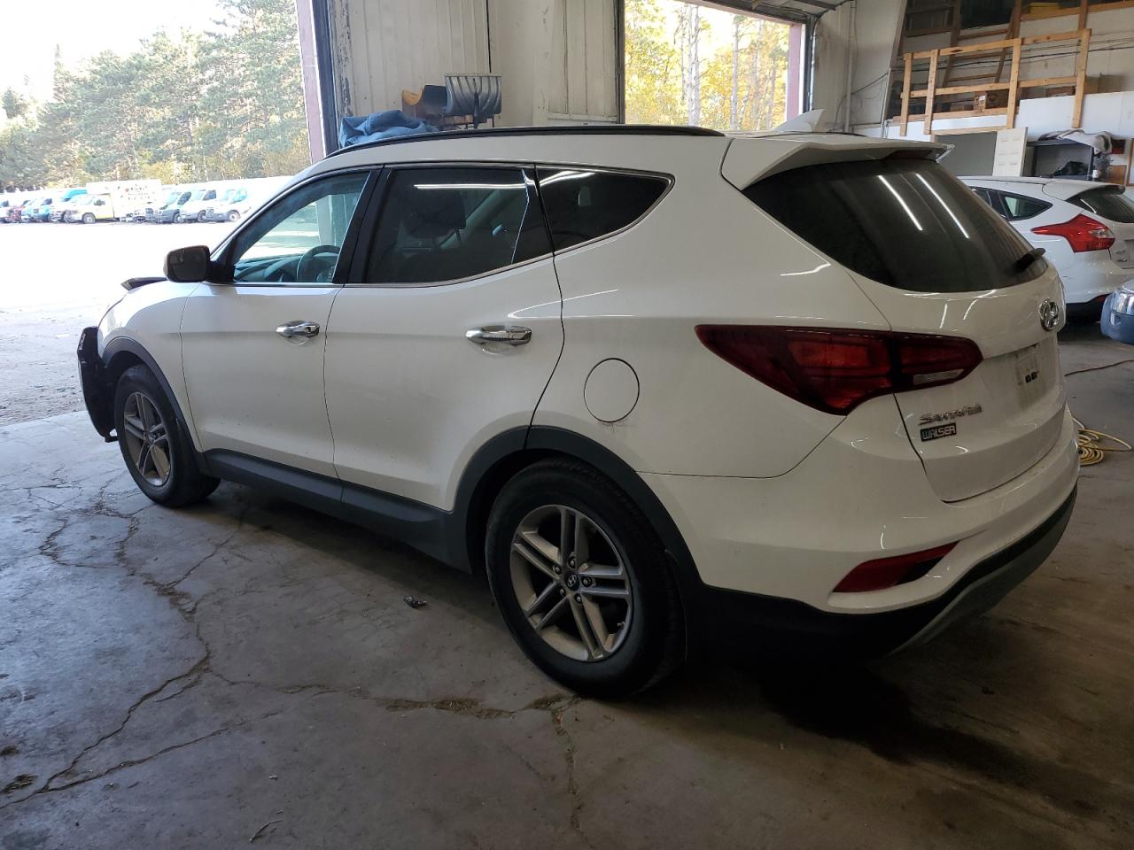 2017 Hyundai Santa Fe - Image 2