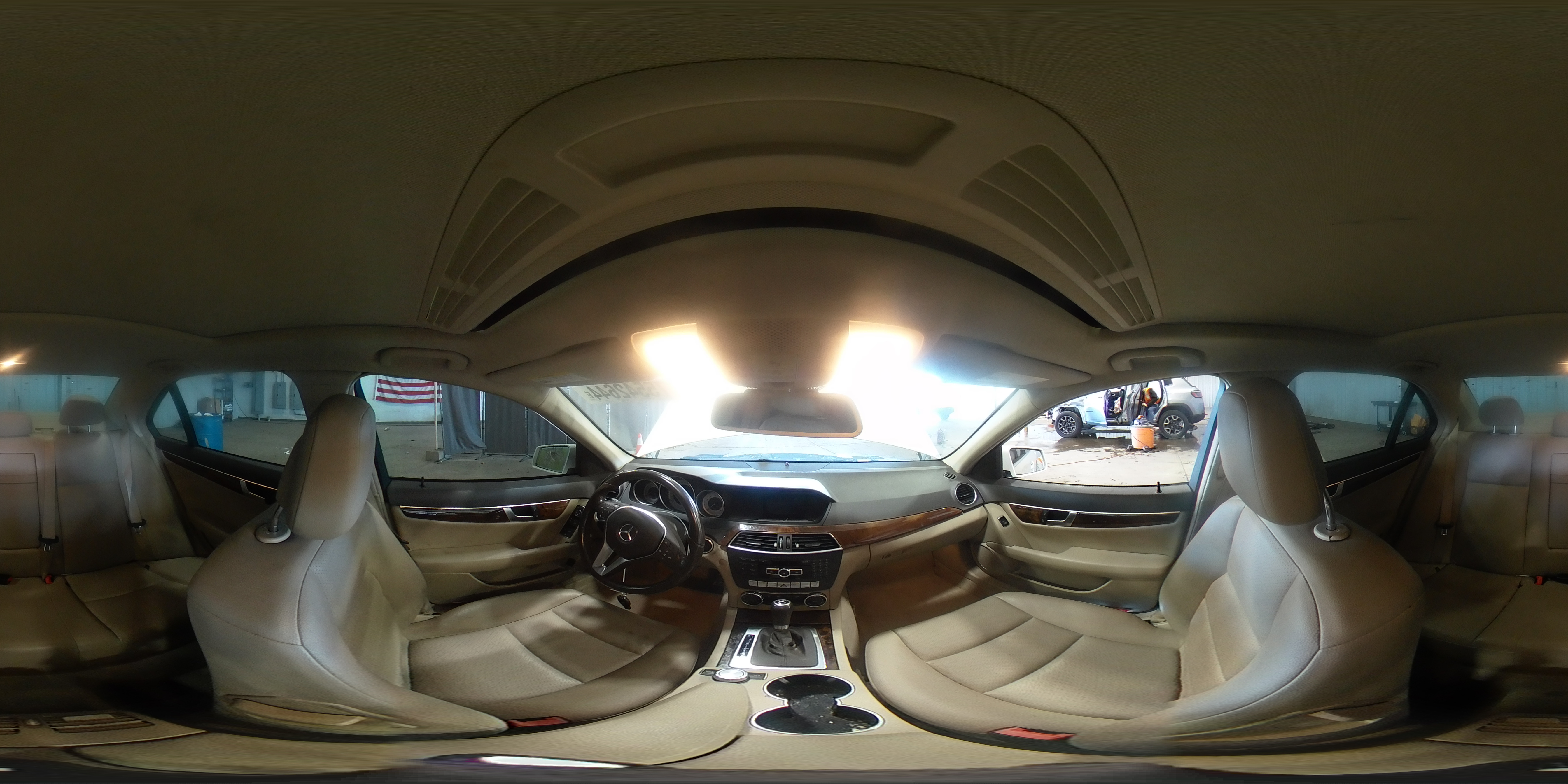 2012 Mercedes-Benz C 300 4Matic VIN: WDDGF8BB4CR233606 Lot: 75542644