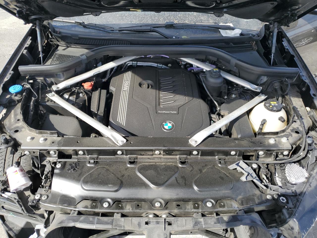 2022 BMW X6 - Image 12