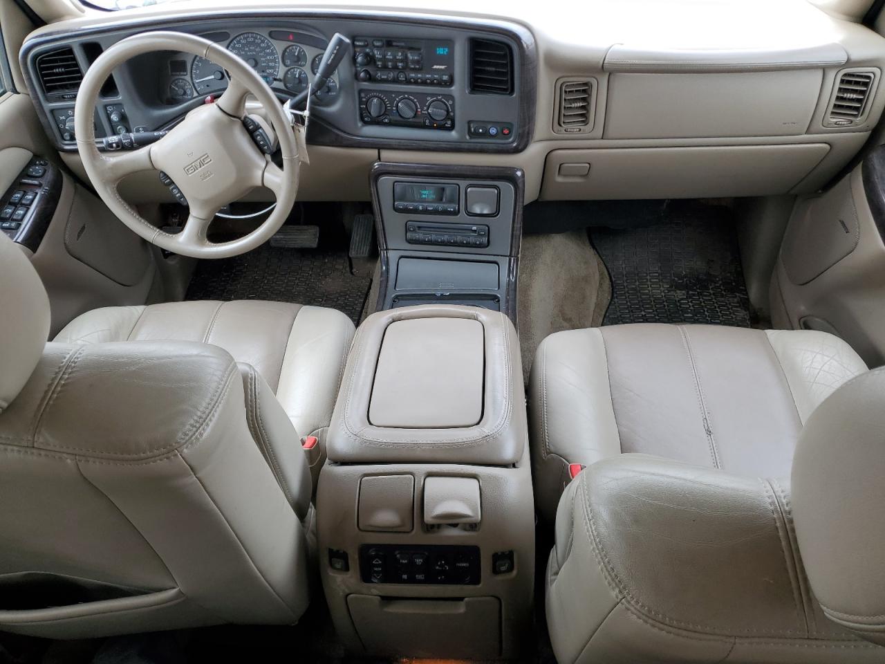 2002 GMC Yukon - Image 8