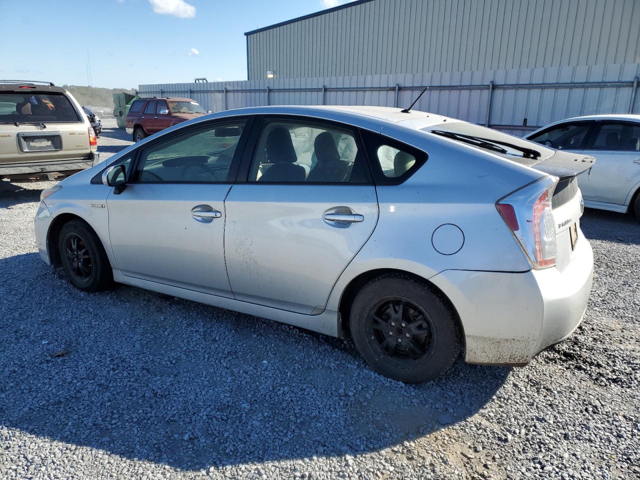 2012 Toyota Prius - Image 2