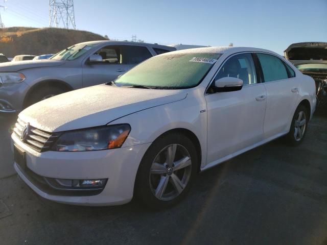  VOLKSWAGEN PASSAT 2015 White