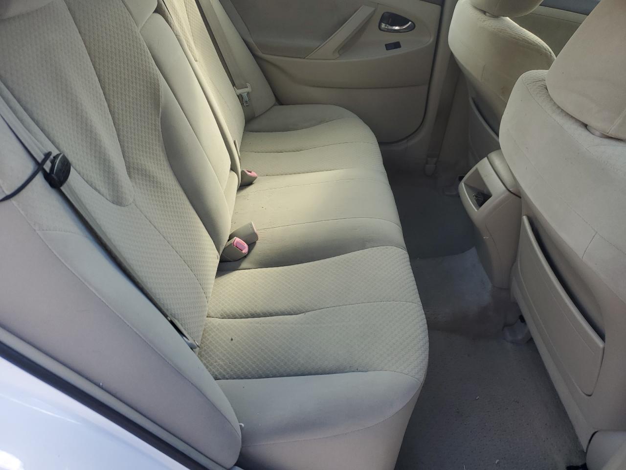 2007 Toyota Camry - Image 10