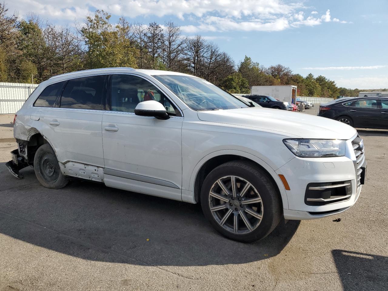 WA1LAAF71HD026254 2017 Audi Q7 Premium Plus