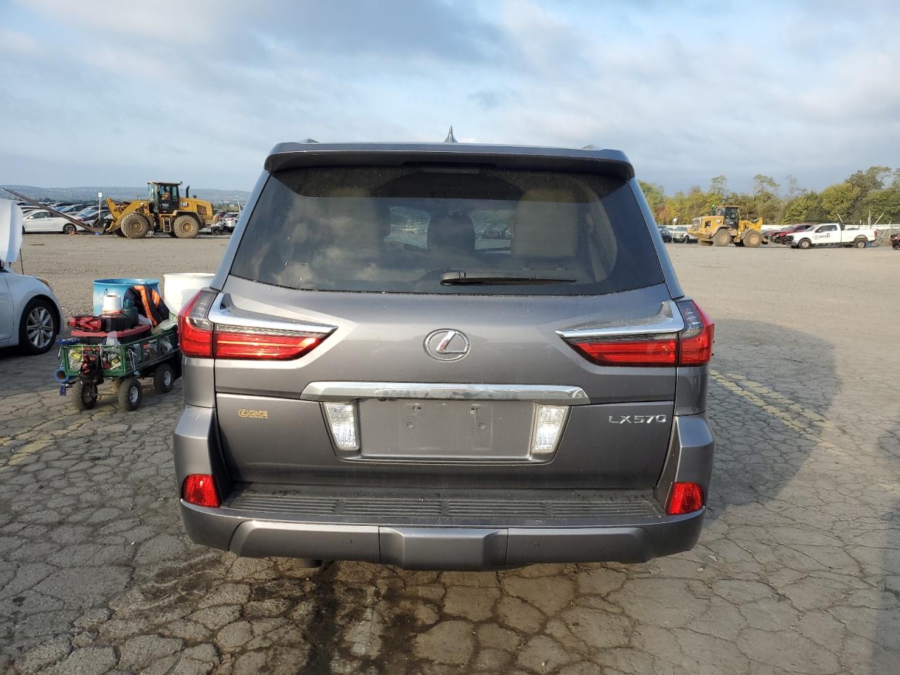 2016 Lexus Lx 570 VIN: JTJHY7AX8G4196267 Lot: 74060994