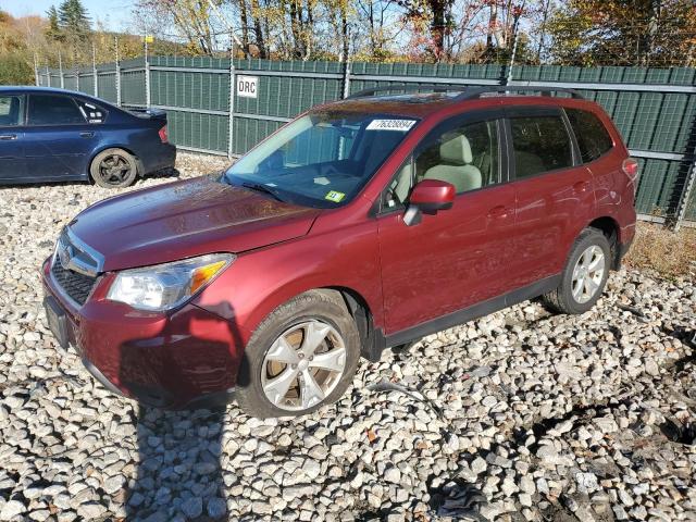  SUBARU FORESTER 2015 Червоний