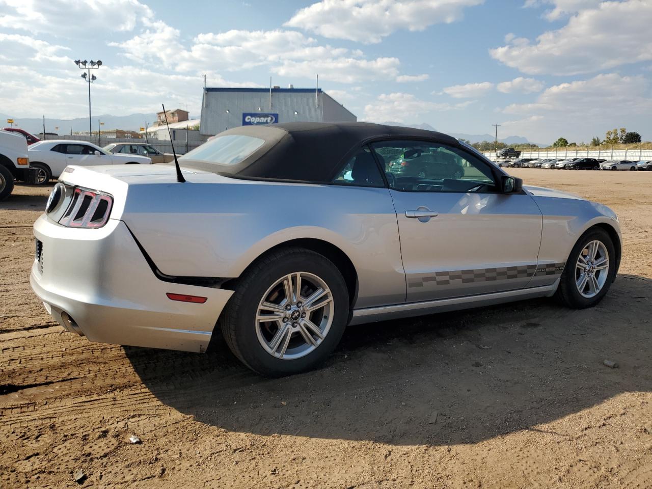 2013 Ford Mustang - Image 3