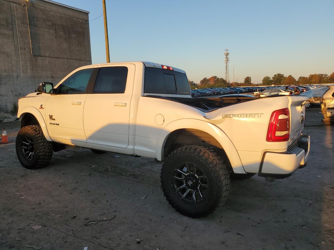 2021 RAM 2500 - Image 2