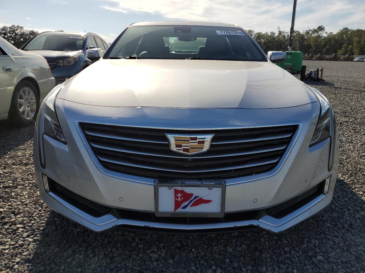 2018 Cadillac CT6 - Image 5