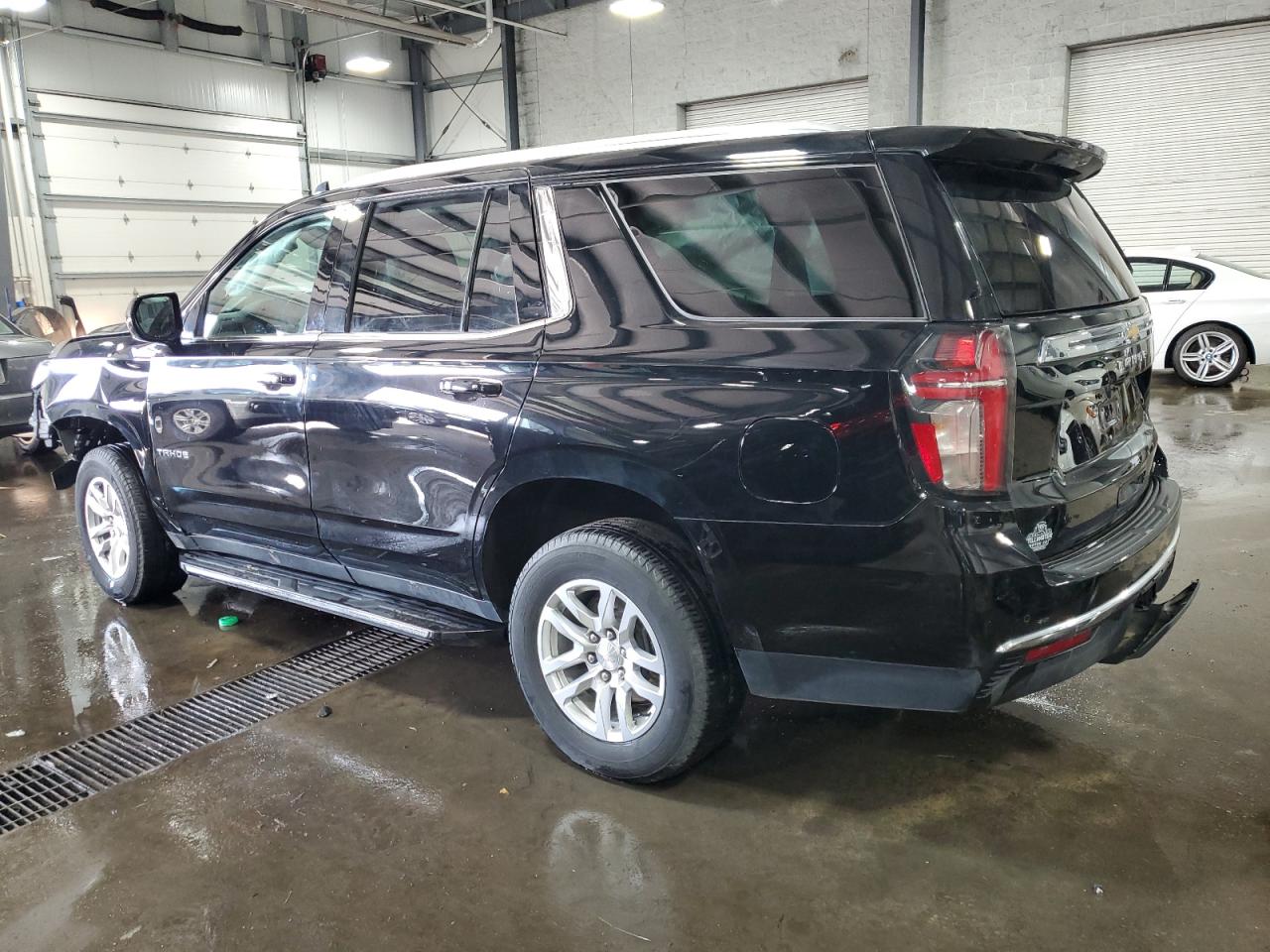 2022 Chevrolet Tahoe - Image 2