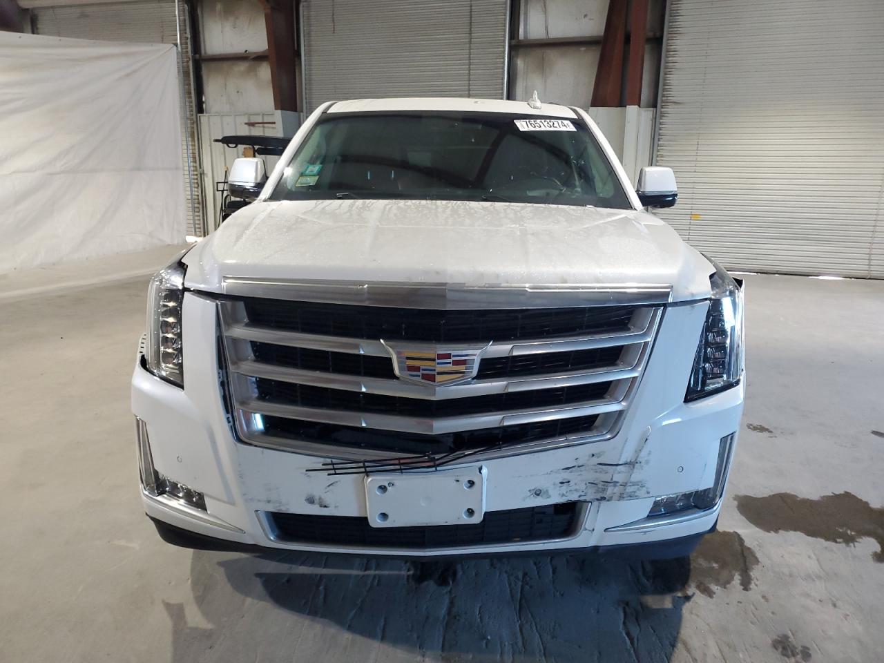 2018 Cadillac Escalade - Image 5