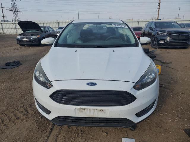  FORD FOCUS 2017 Белы