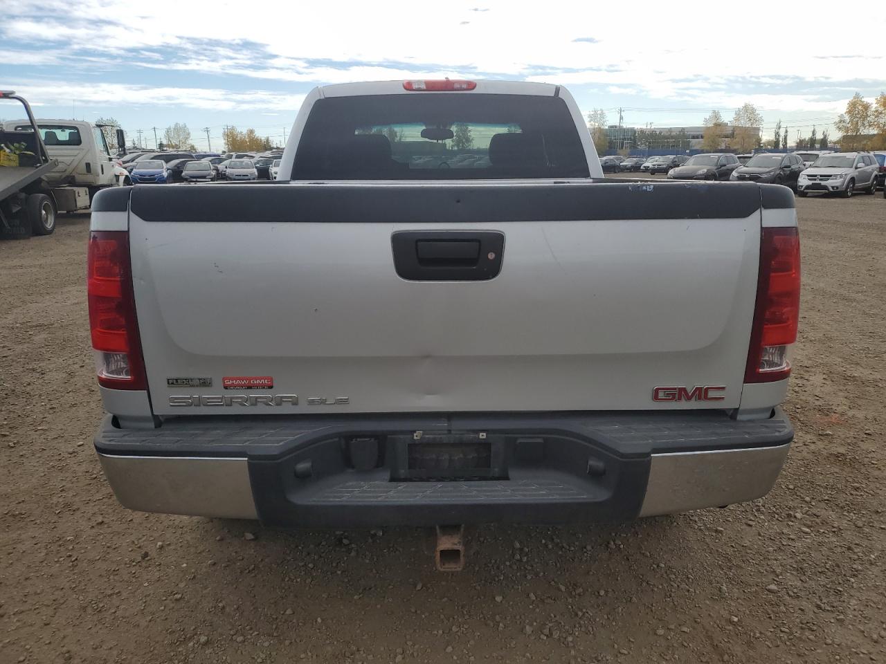 1GTR2VE3XBZ313346 2011 GMC Sierra K1500 Sle