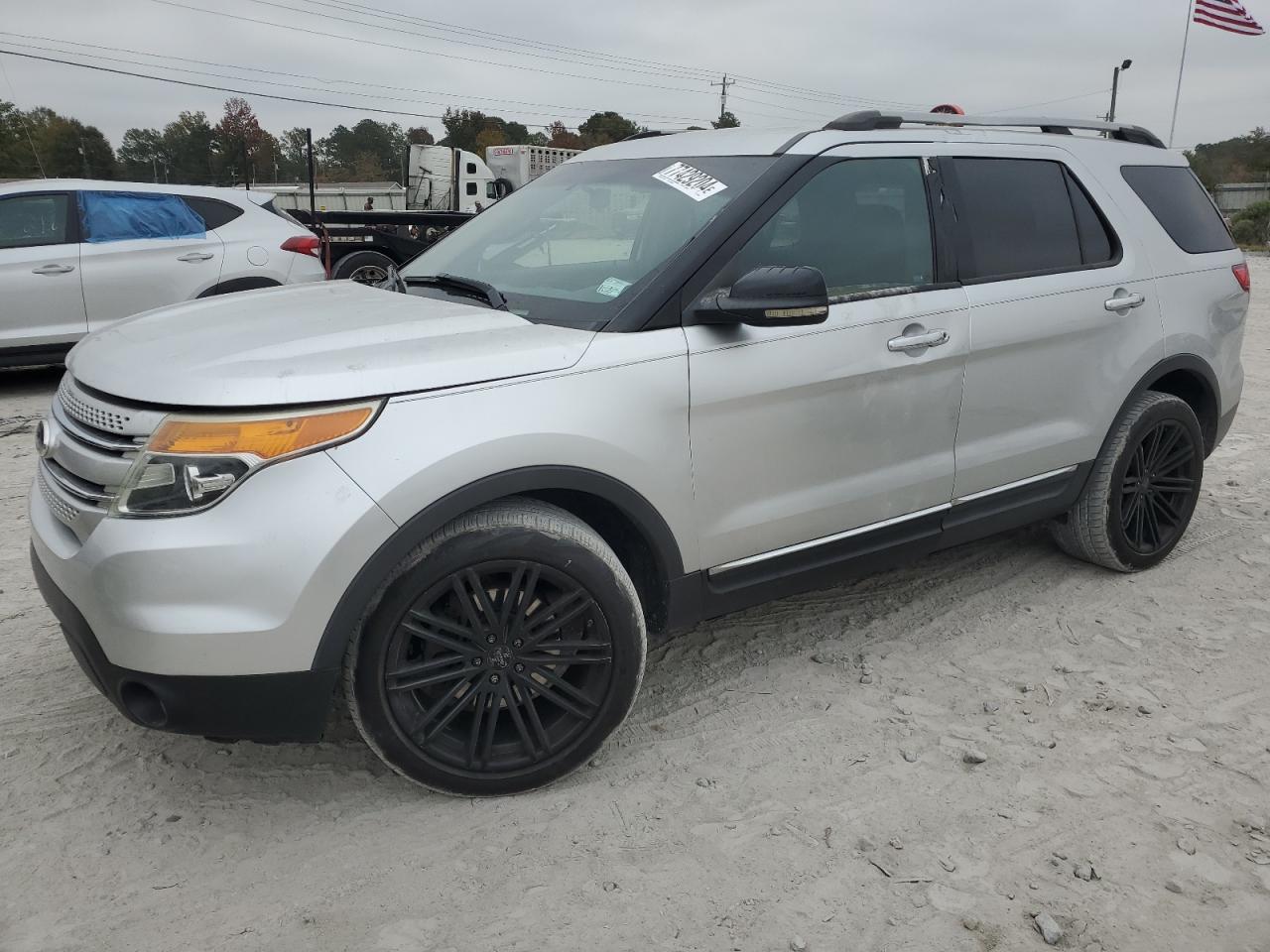 2013 Ford Explorer - Image 1