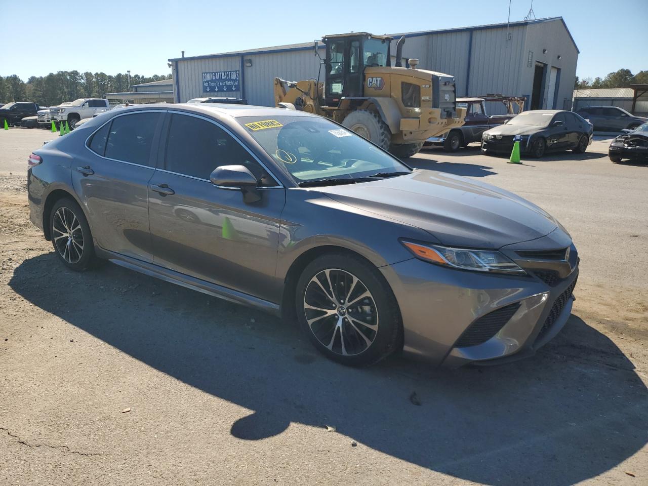 VIN 4T1B11HK2JU659687 2018 TOYOTA CAMRY no.4