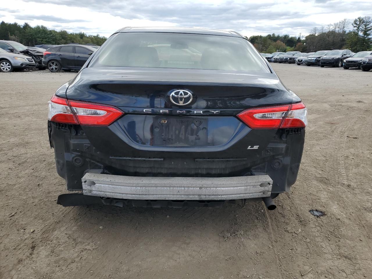 VIN JTNB11HK4J3031832 2018 TOYOTA CAMRY no.6