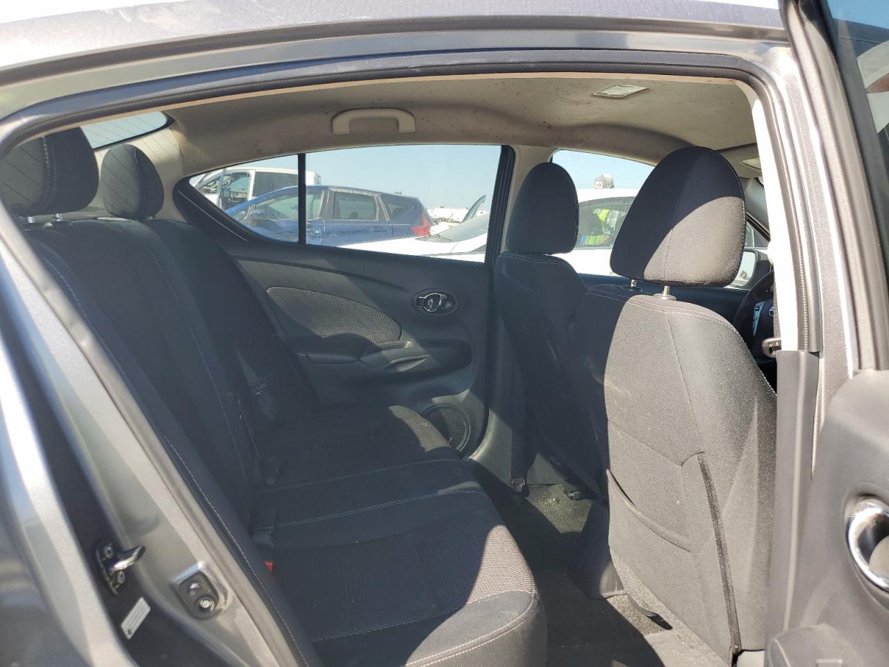 2016 Nissan Versa - Image 10