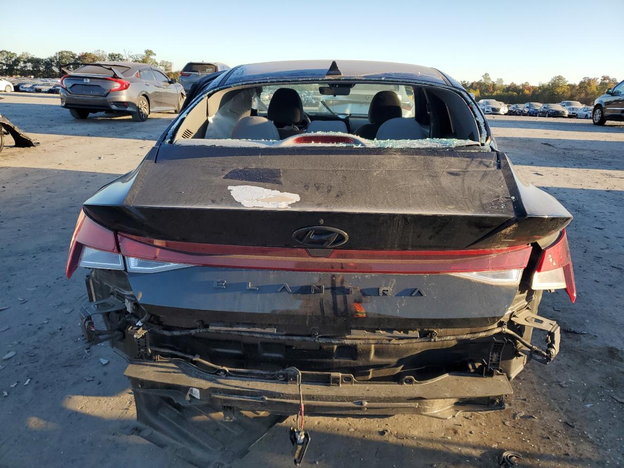 2021 Hyundai Elantra - Image 6