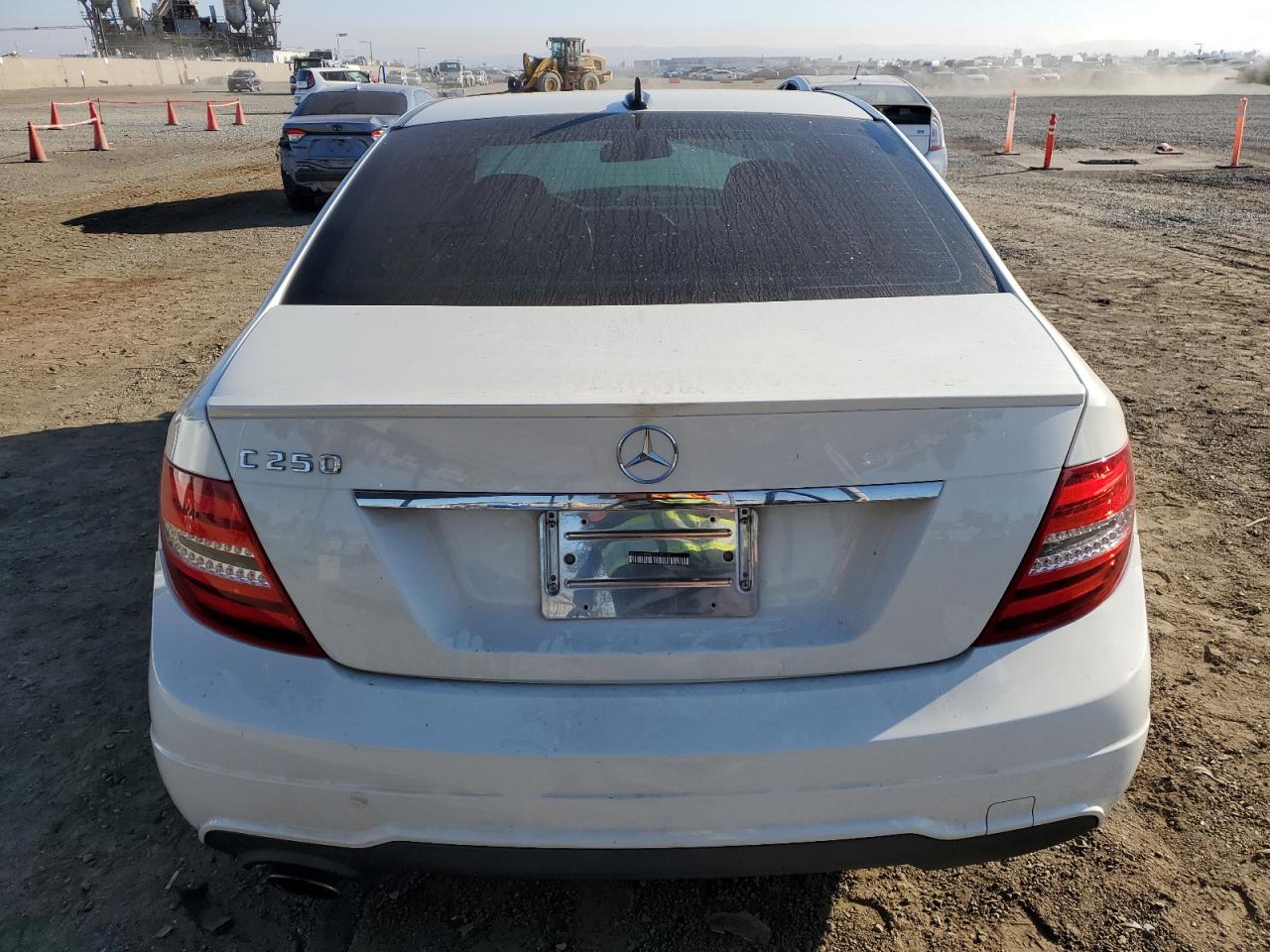 2012 Mercedes-Benz C 250 VIN: WDDGF4HB4CR215025 Lot: 75305074