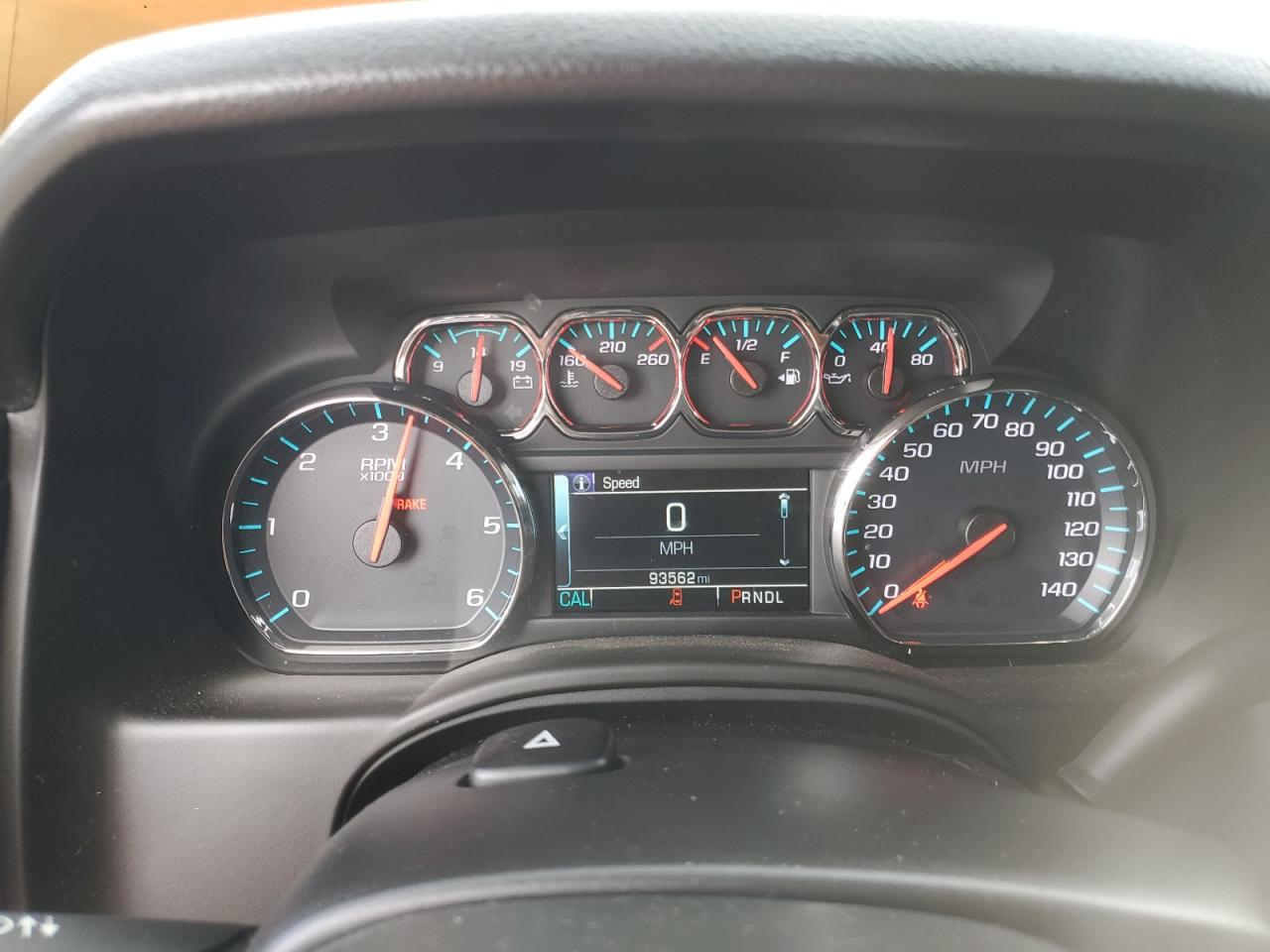 2019 Chevrolet Suburban - Image 9