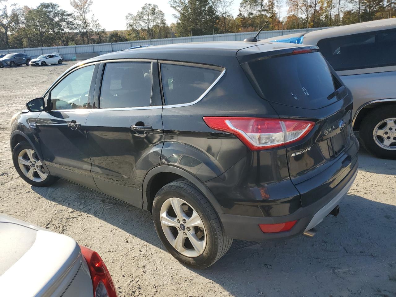 2015 Ford Escape - Image 2