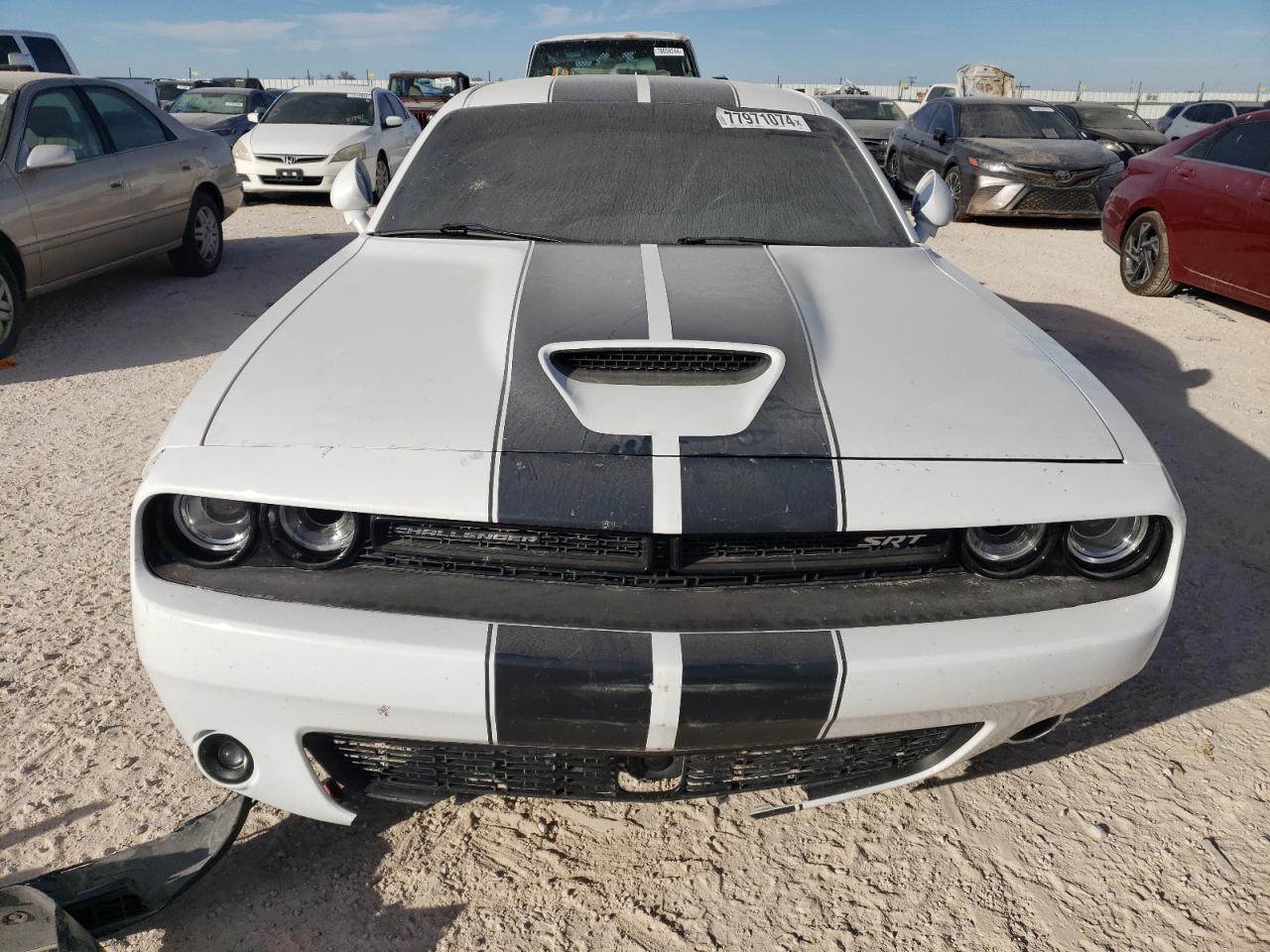 2016 Dodge Challenger - Image 5