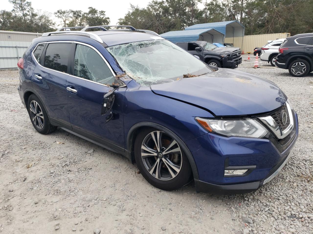2019 Nissan Rogue - Image 4