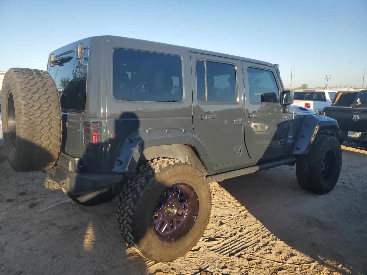 2017 Jeep Wrangler - Image 3