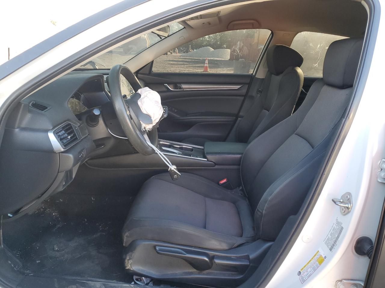 1HGCV1F19JA177020 2018 Honda Accord Lx