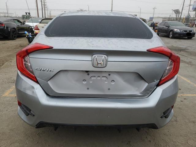 Sedans HONDA CIVIC 2017 Srebrny