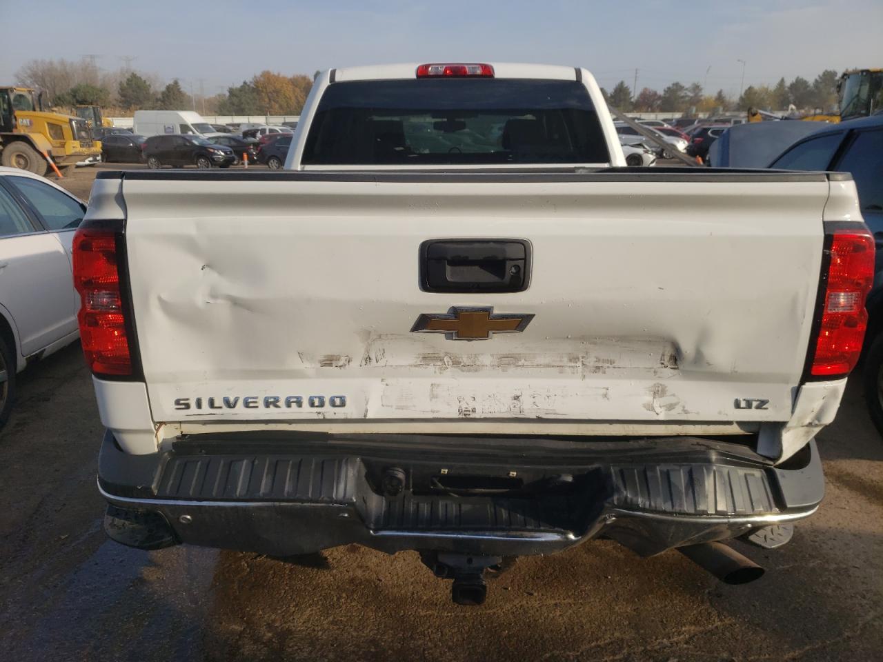 2015 Chevrolet Silverado - Image 6