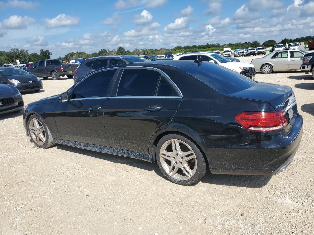 2014 Mercedes-Benz E-klasse - Image 2